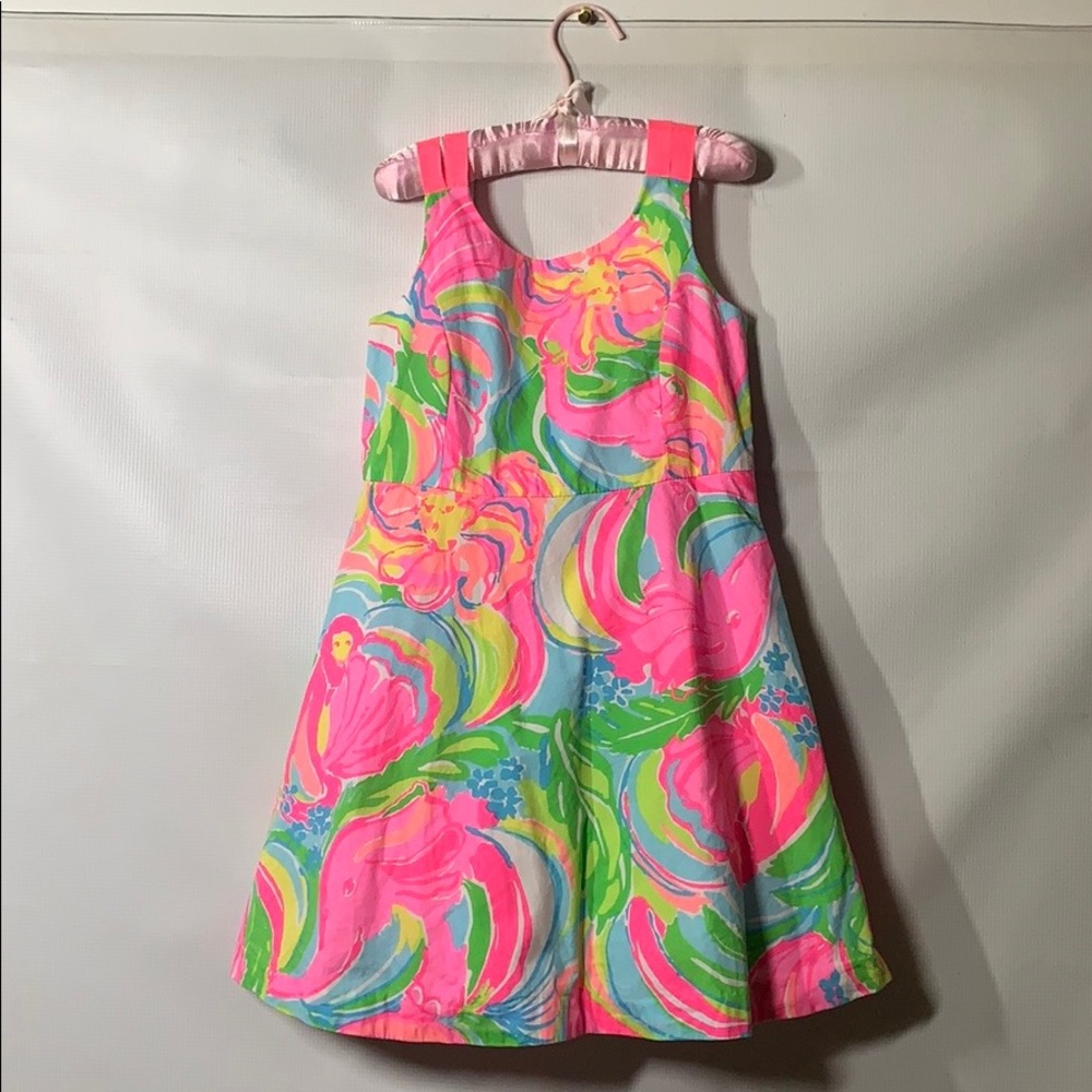 Lilly Pulitzer Girls Size 6 dress never worn!